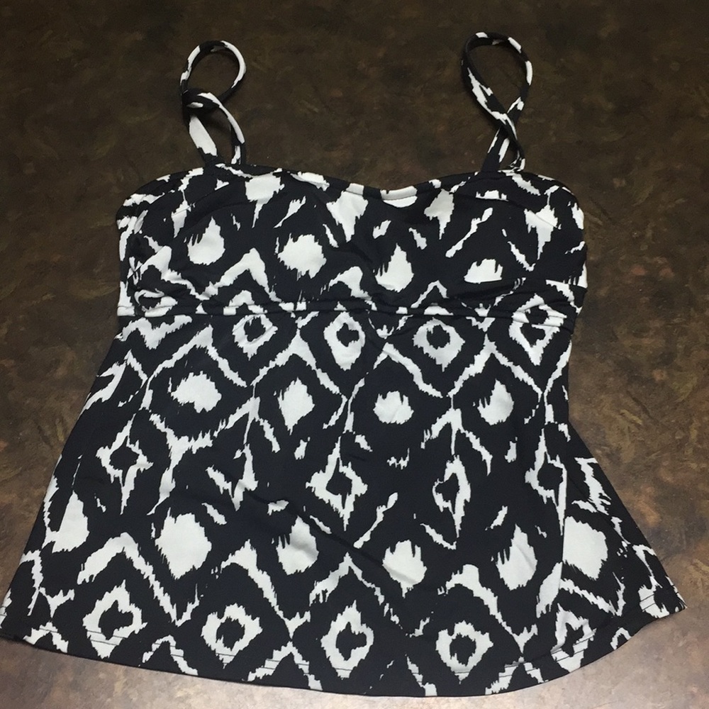 Chadwick women’s swim top